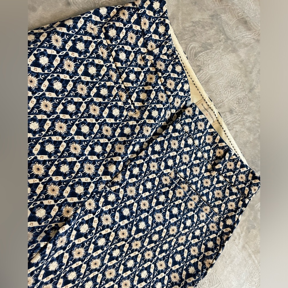 Anthropologie Blue & Cream Geometric Print‎ Tailored Pants